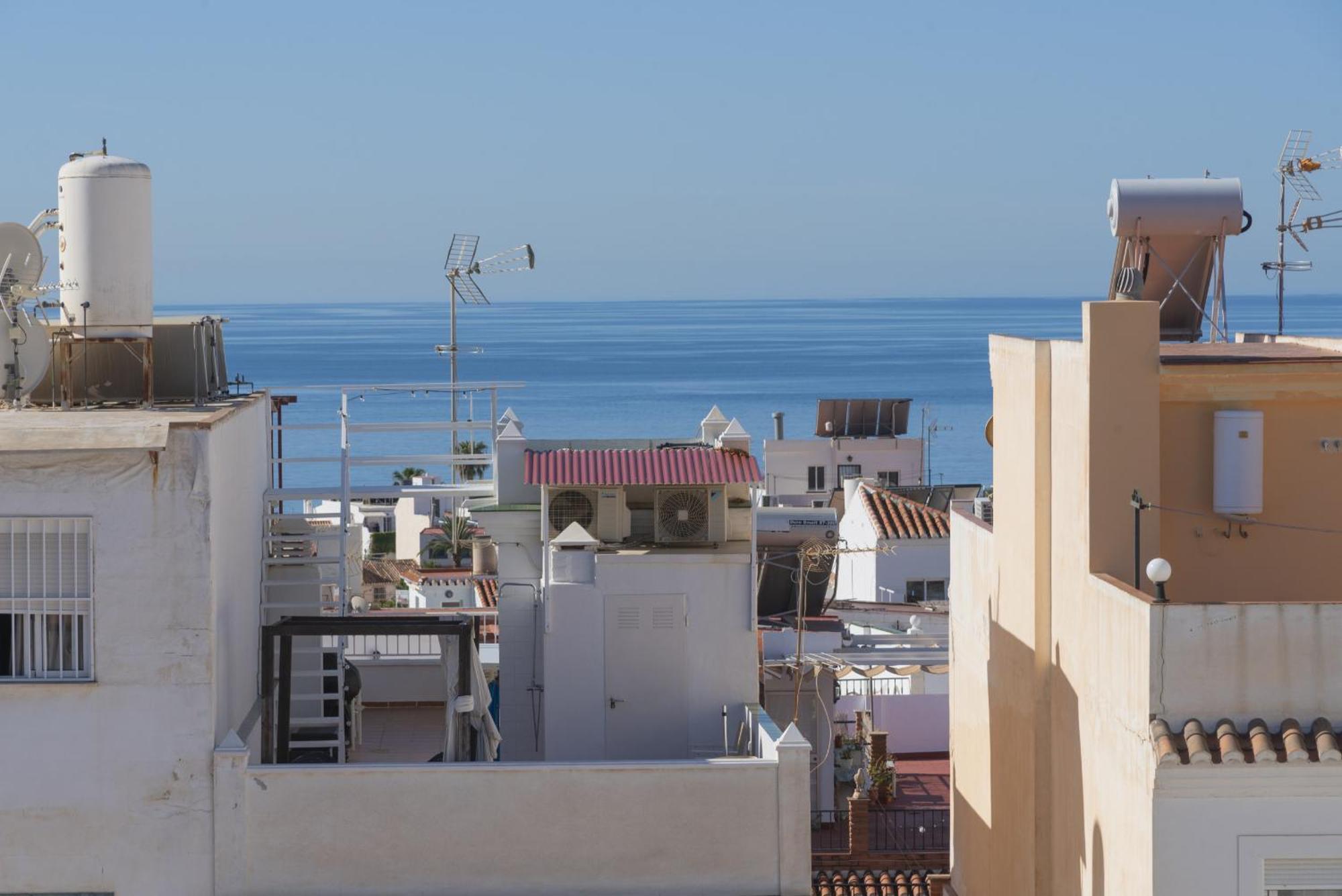 Atico Jimena Granada En El Centro De Nerja Apartman Szoba fotó