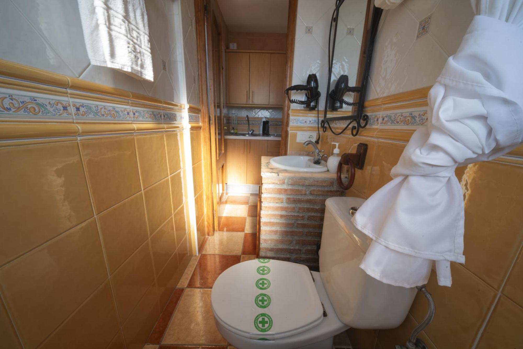 Atico Jimena Granada En El Centro De Nerja Apartman Szoba fotó