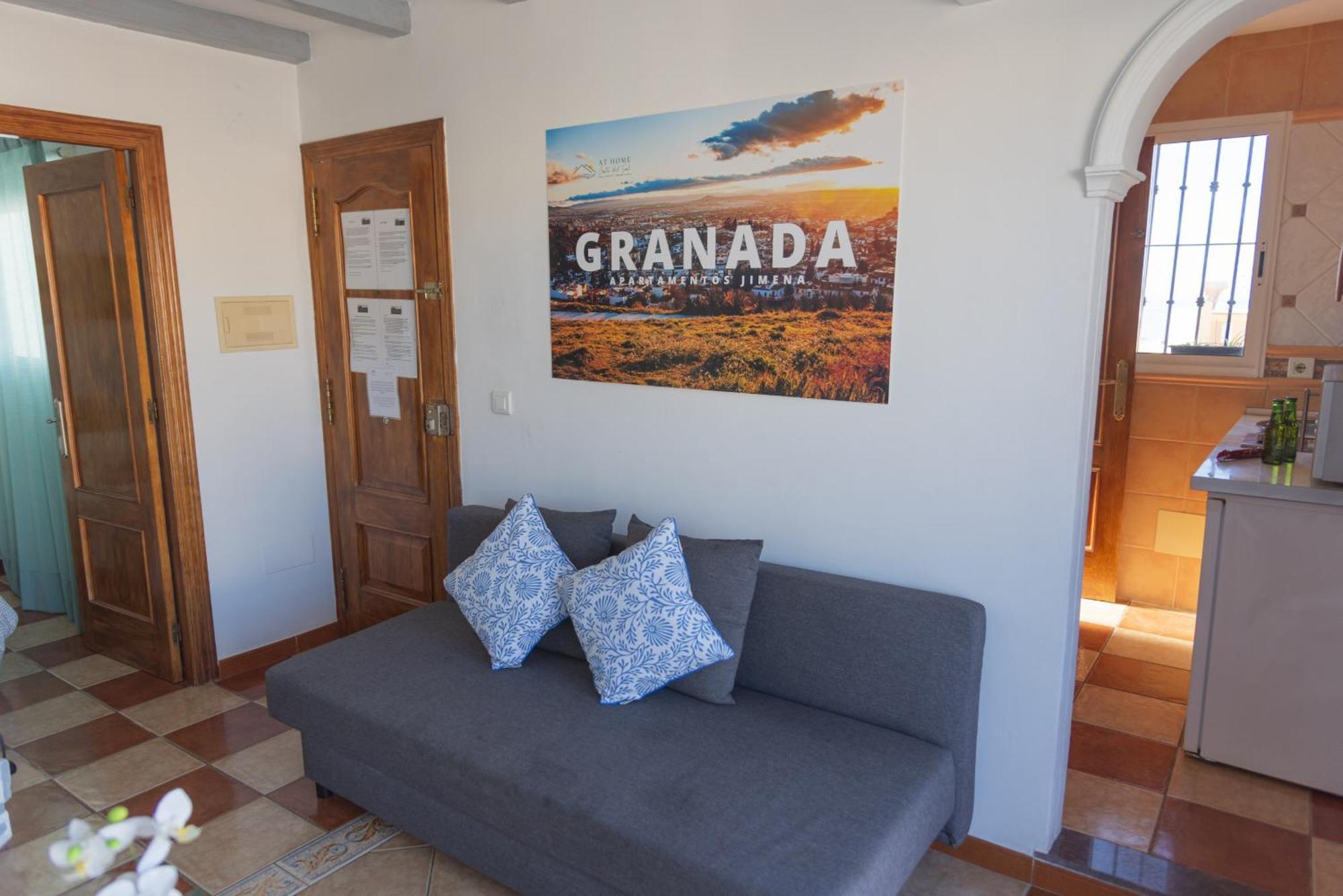 Atico Jimena Granada En El Centro De Nerja Apartman Szoba fotó